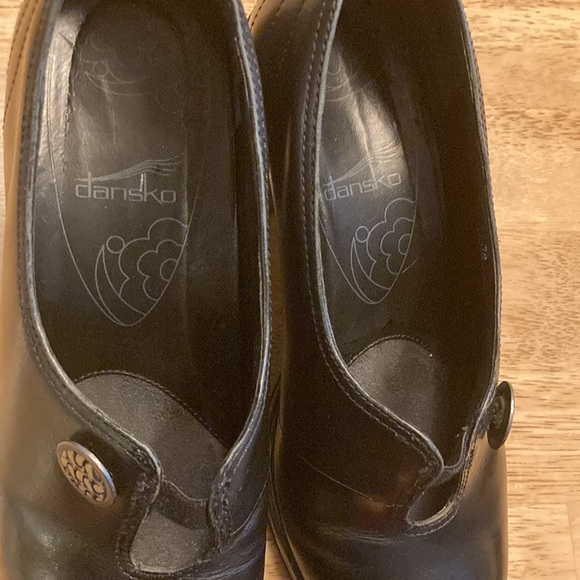Dansko shoes - Picture 10 of 10